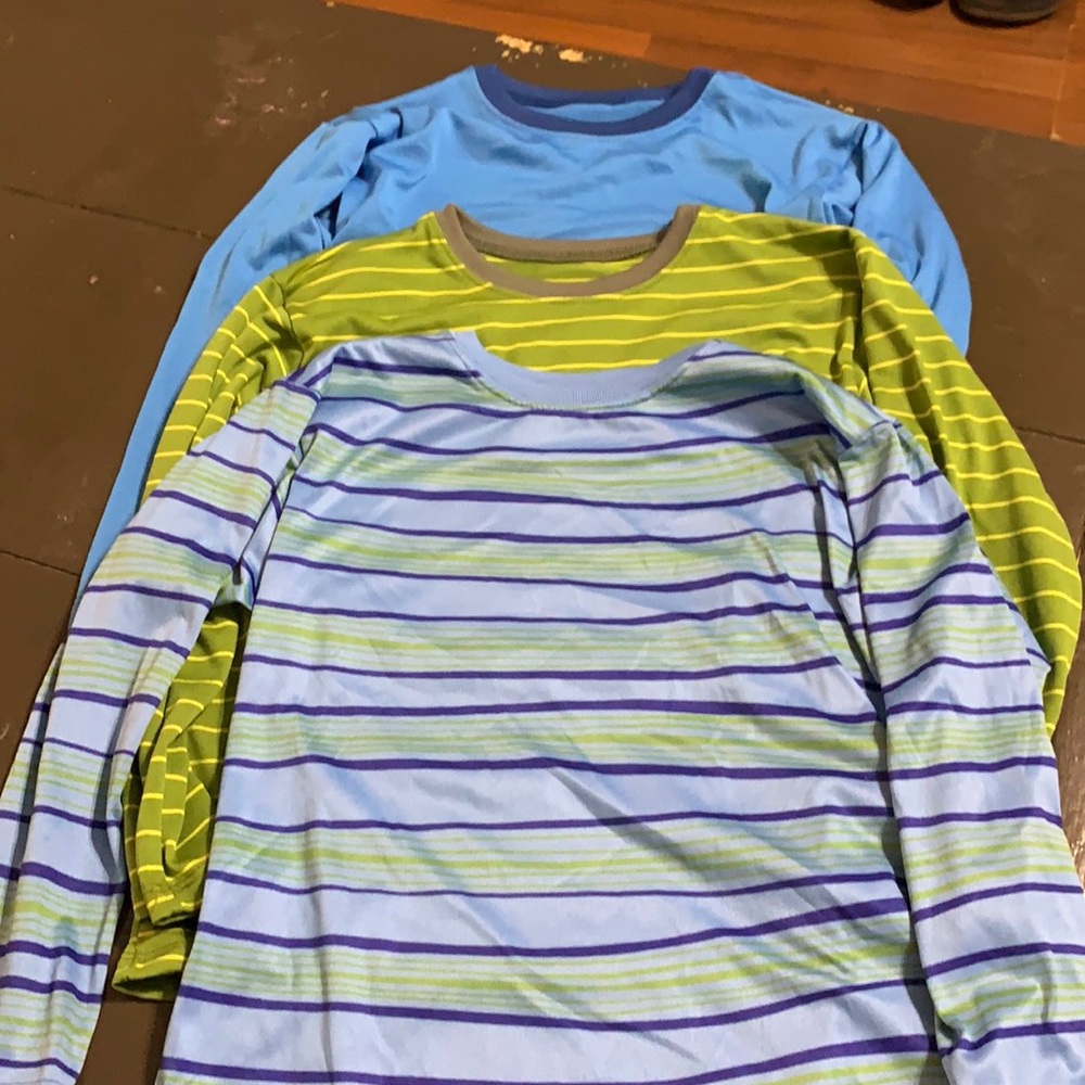 Boys Patagonia Size S Long Sleeve Lot